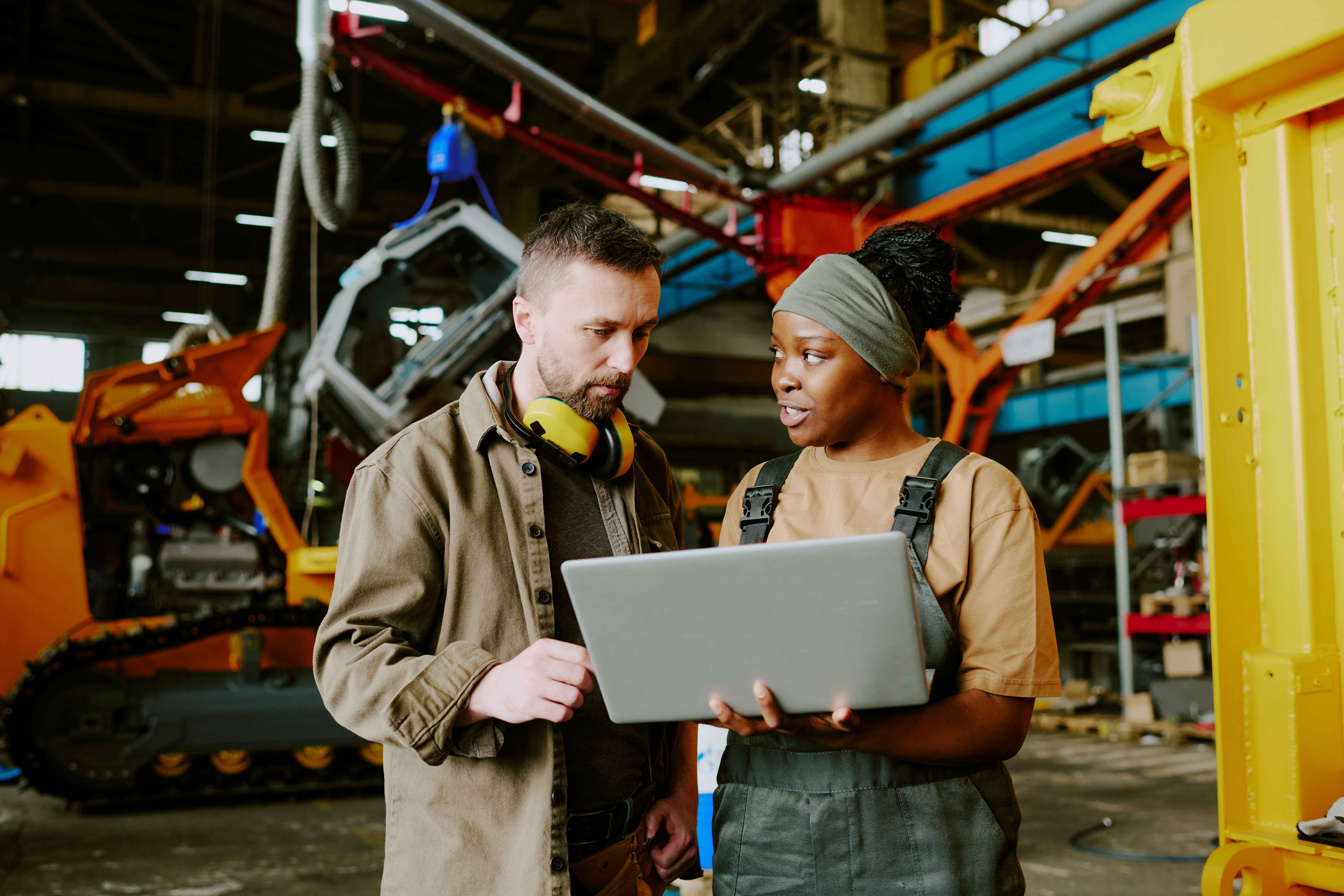 6 Hidden Risks Undermining Finance Operations in Industrial Manufacturing